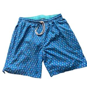 Men’s swimming shorts